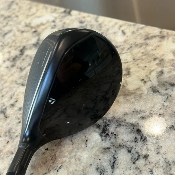 Taylor MadeStealth 2 HDRescue 5Hybrid FujikuraNX 50 R handed Winn Oversized Grip - Picture 3 of 12